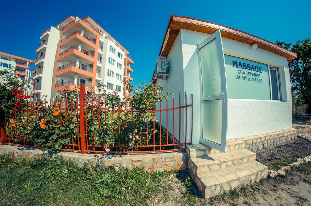 Riviera Fort Beach Apartments Ravda Kültér fotó