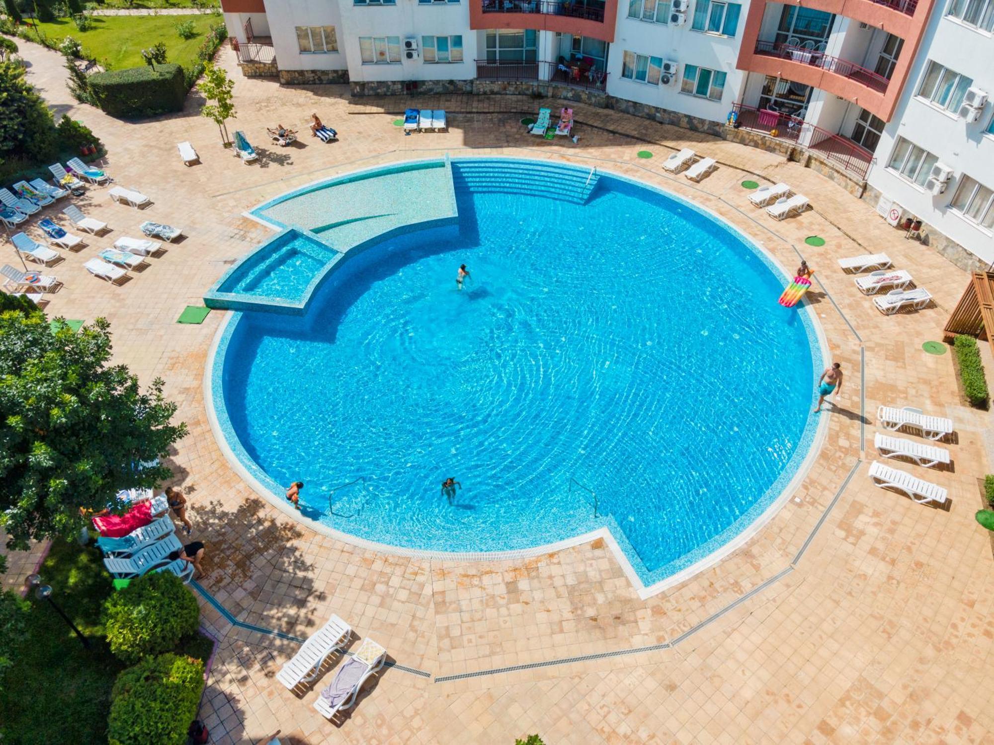 Riviera Fort Beach Apartments Ravda Kültér fotó