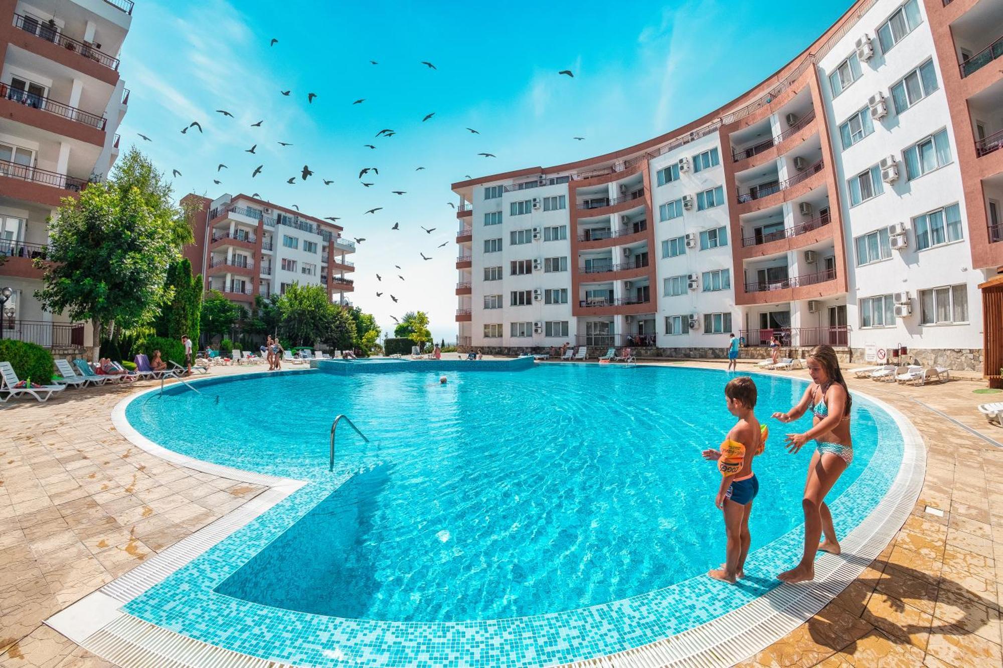 Riviera Fort Beach Apartments Ravda Kültér fotó